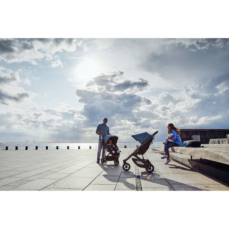 Thule Spring Aluminum Frame Stroller - Dark Shadow/Gray