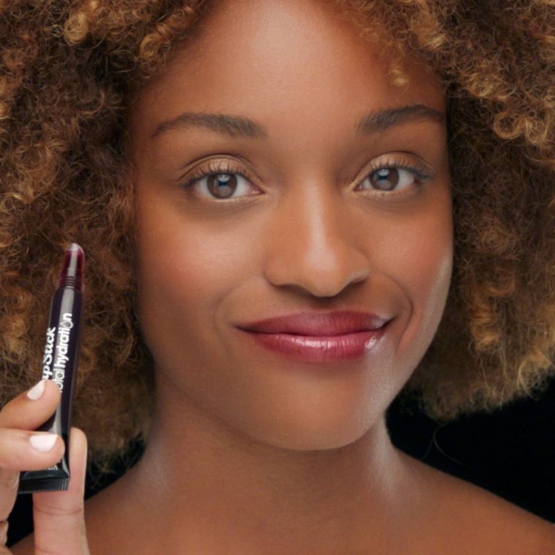 Chapstick Total Hydration Tinted Lip Oil - Midnight Magenta - 0.24oz