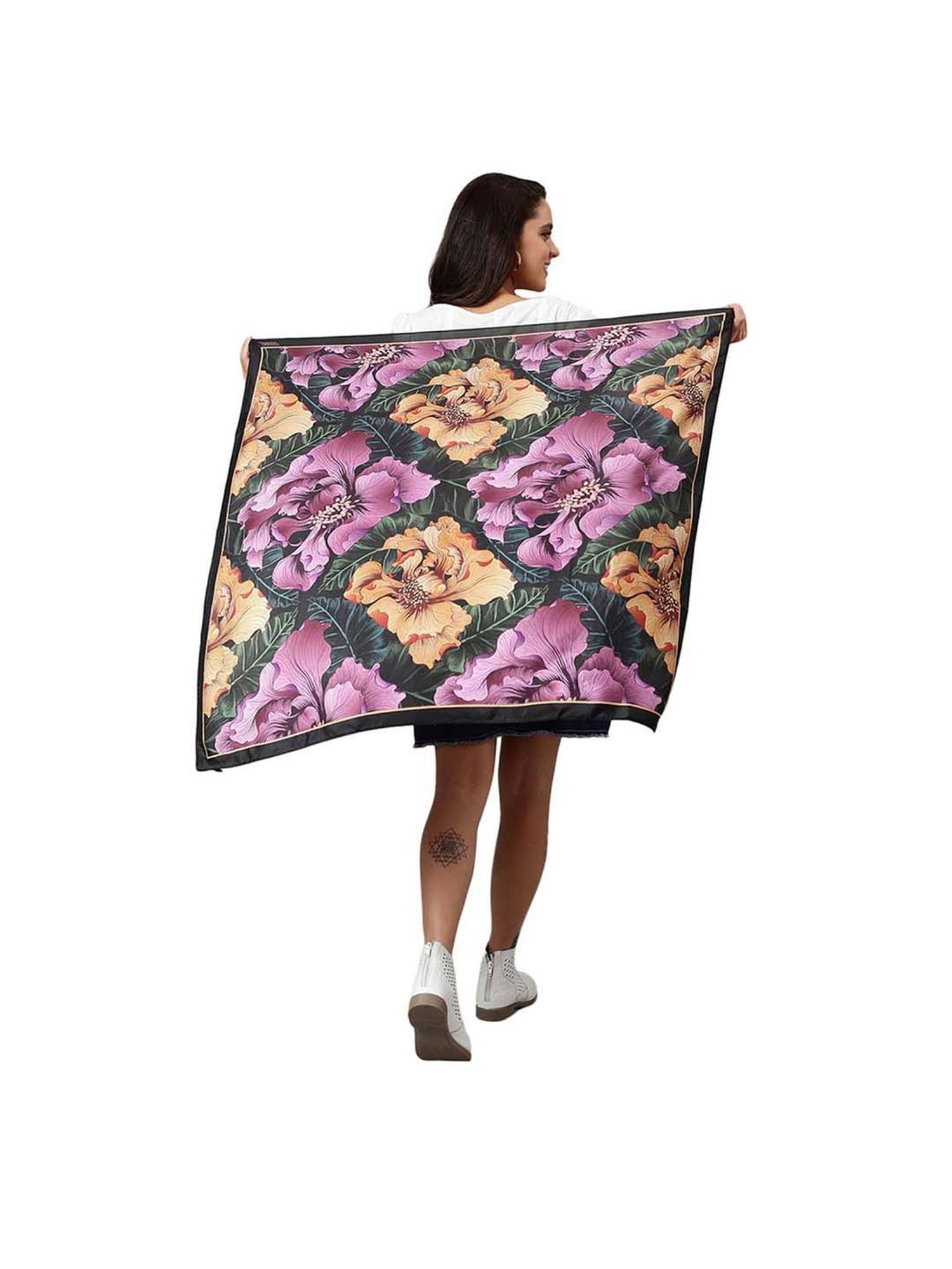 Under Armour Black Polyester Hijab - Extra Small