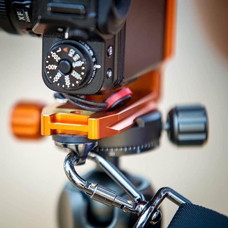 QR11 Universal Camera L-Bracket QR Plate & Cable Access