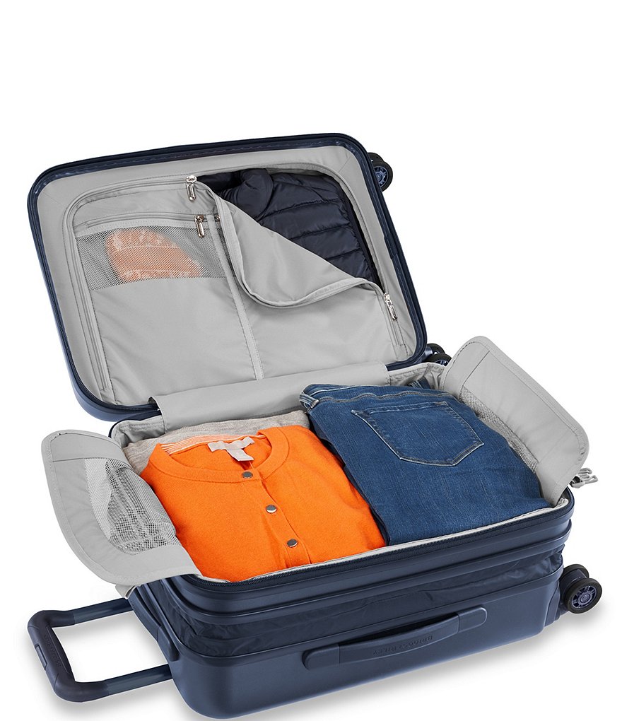 Briggs & Riley Sympatico 2.0 International Carry-On Expandable Spinner