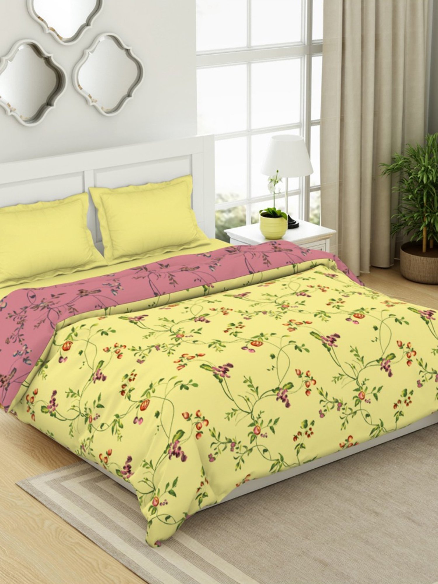 Spaces Floral Yellow 144 TC Cotton Double Quilt