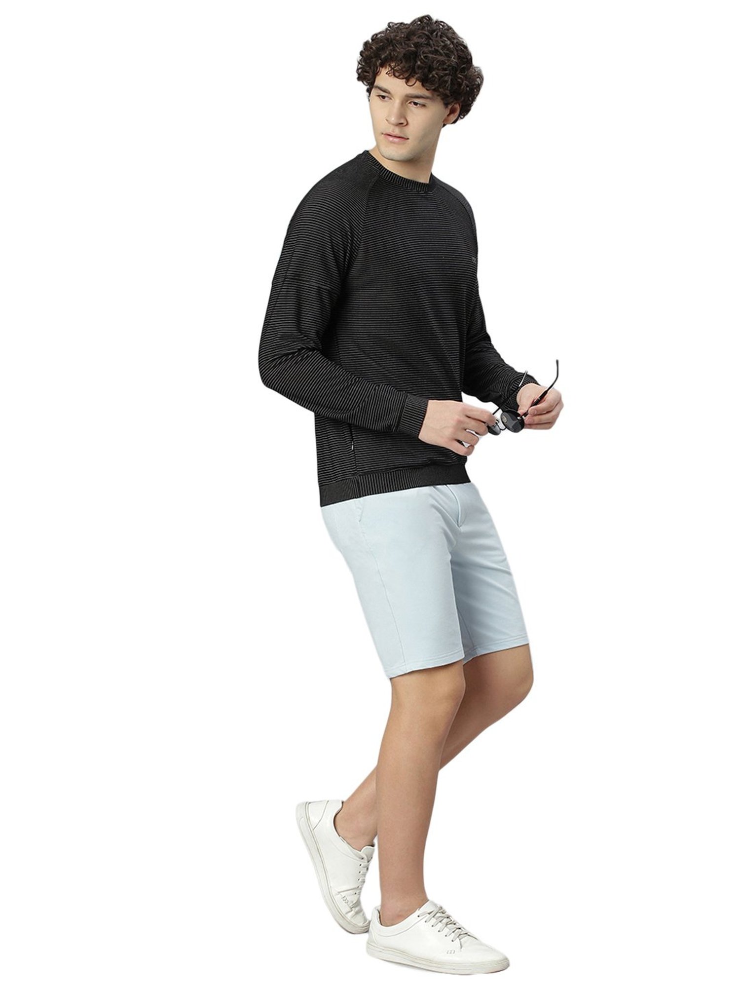 Slowave Black Regular Fit Striped Round Neck Sweatshirt