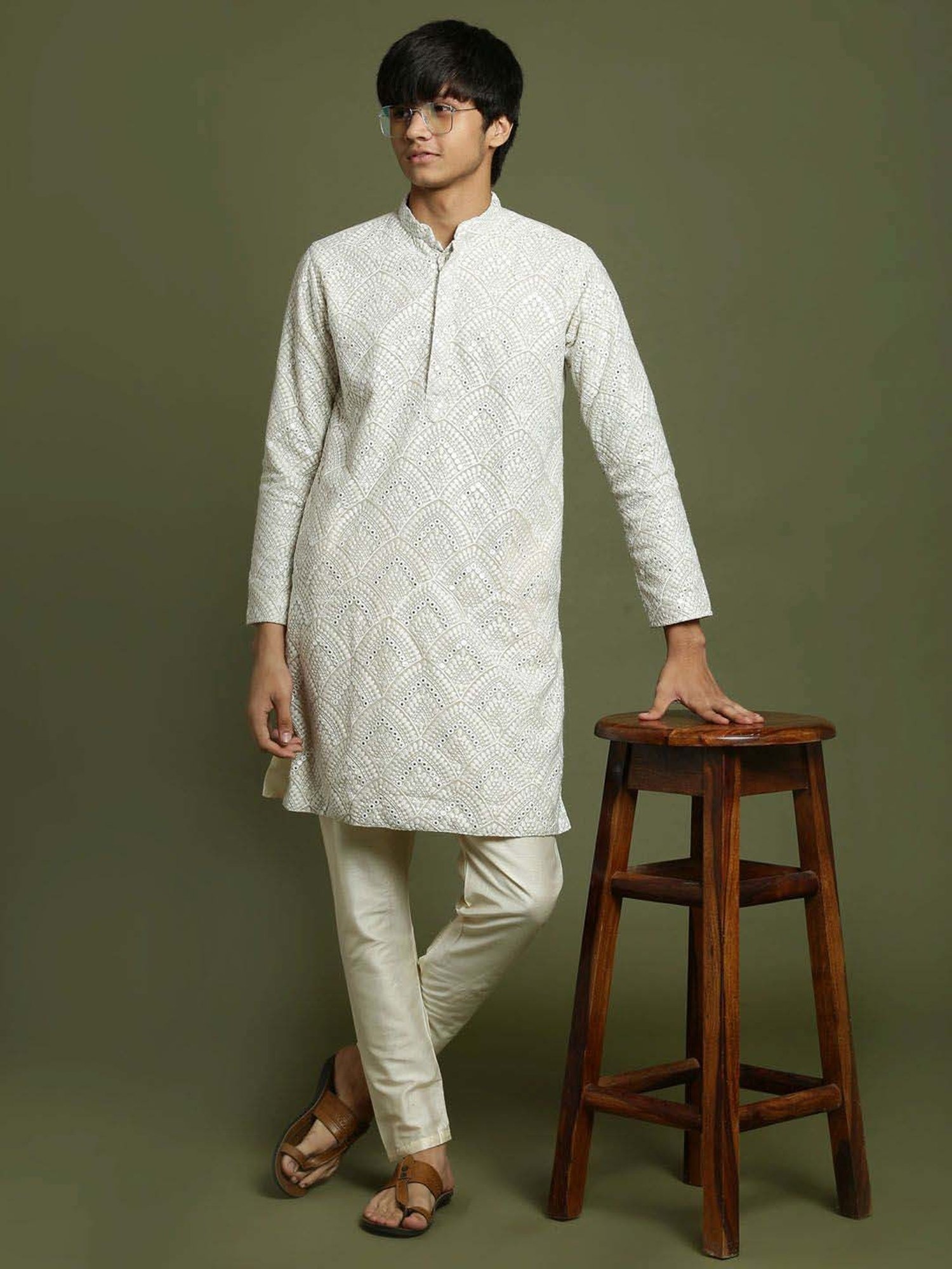 VASTRAMAY Boys White Embroidery Full Sleeves Kurta Sets