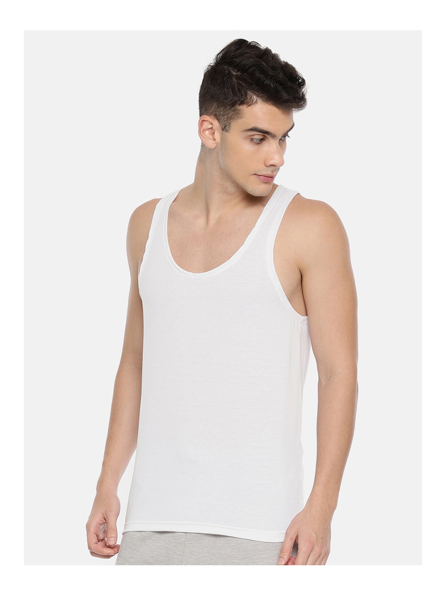 IC4 White Vests - Pack of 2