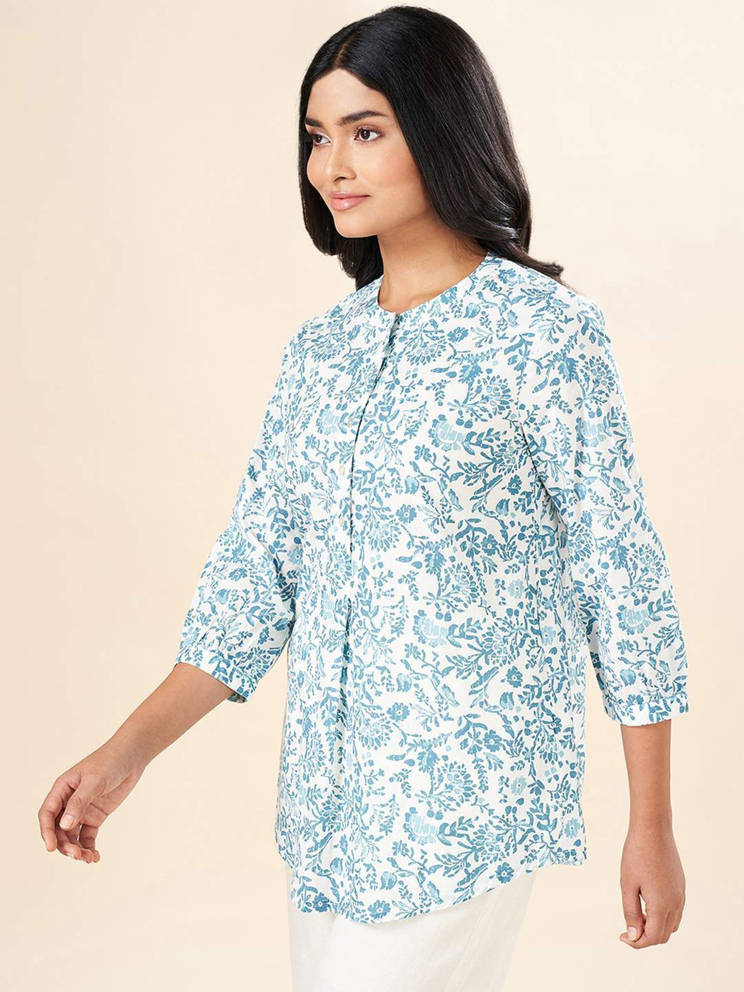 Akkriti by Pantaloons White Floral Print Tunic