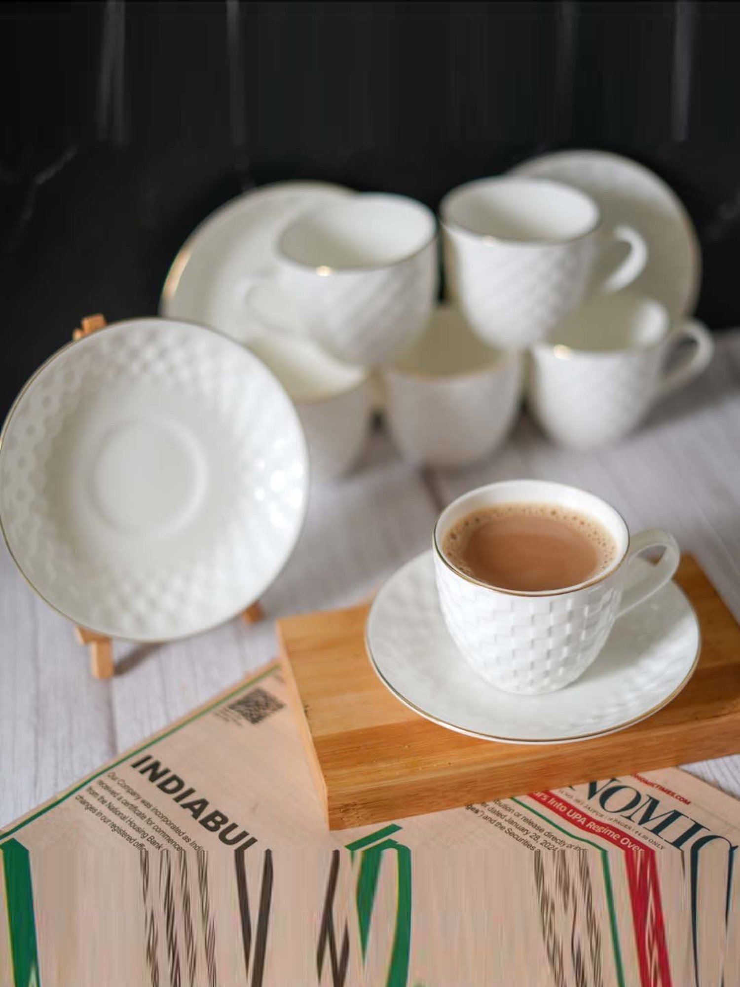 Femora White Ceramic 6-Piece Cup & 6-Piece Saucer Set