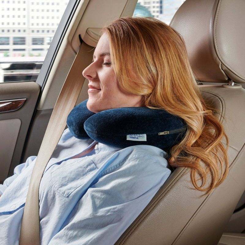 Tempur-Pedic U-Shape Travel Neck Pillow - Tempur-Pedic