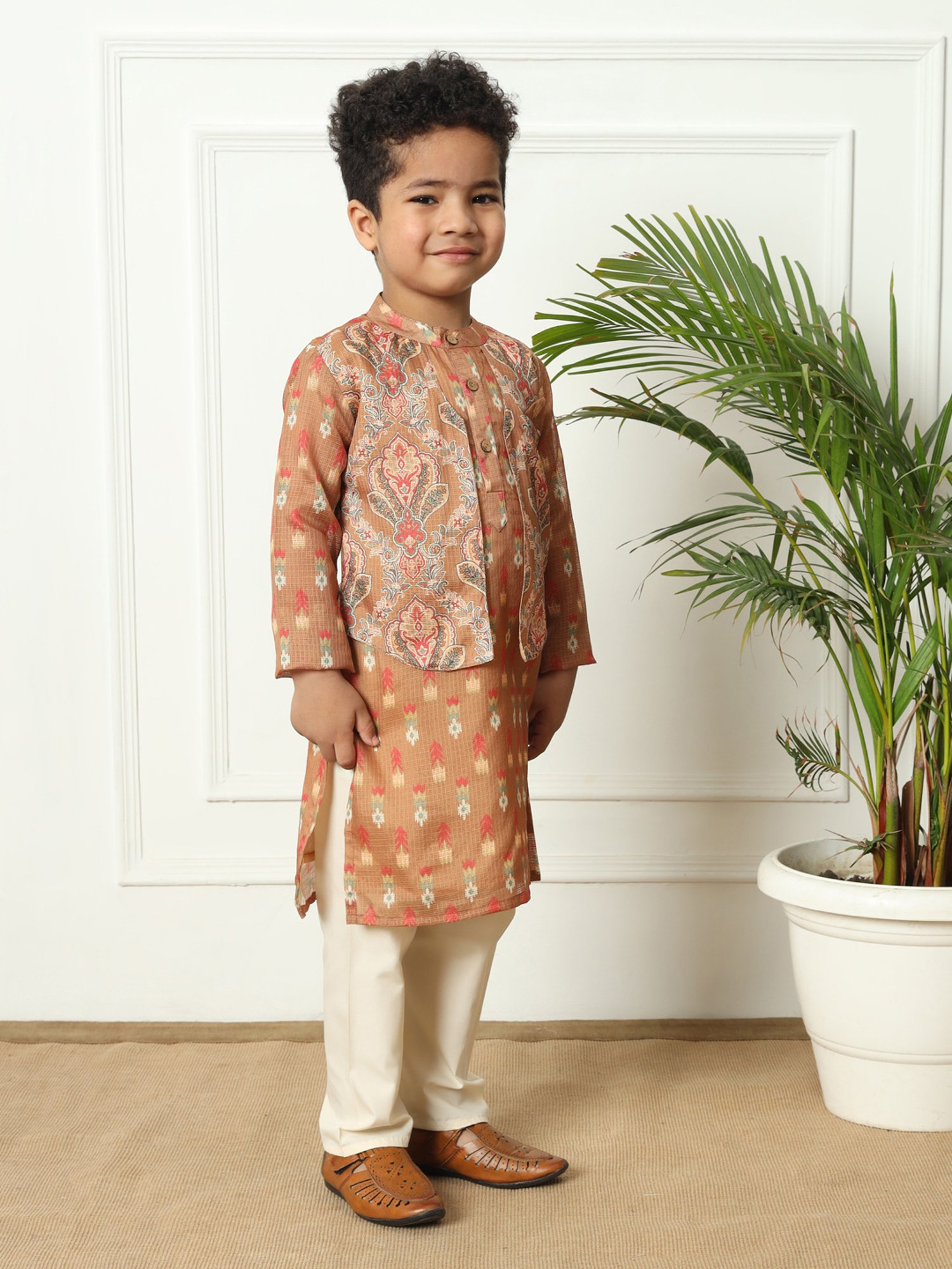 READIPRINT FASHIONS Kids Brown & Cream Printed Full Sleeves Kurta, Pyjamas with Attached Jacket