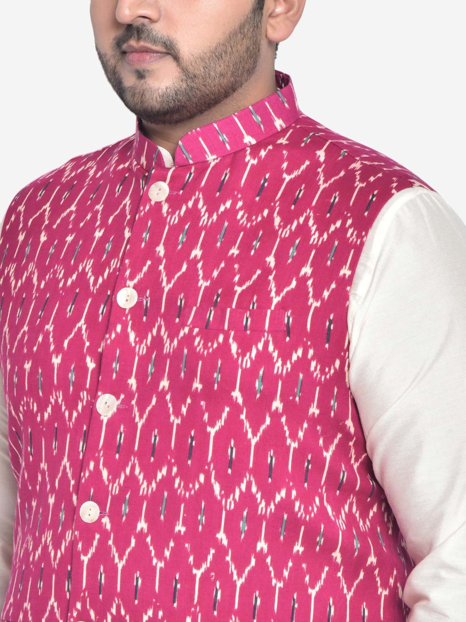 KISAH PLUS Pink & White Regular Fit Printed Kurta Set With Jacket