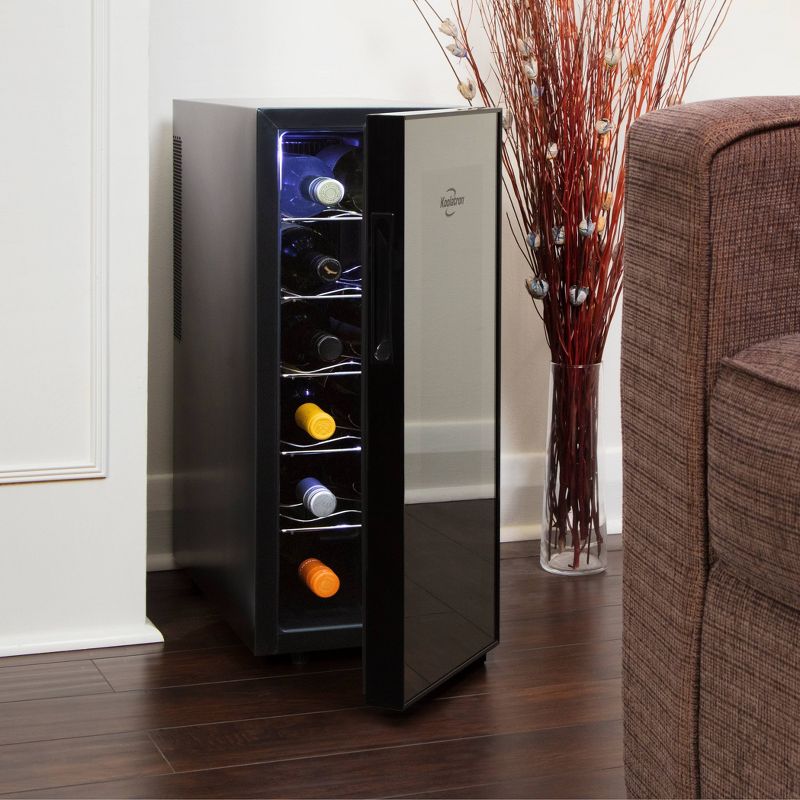 Avanti CF24Q0W 2.5 Cubic Foot Stand Alone Upright Chest Deep Freezer, White