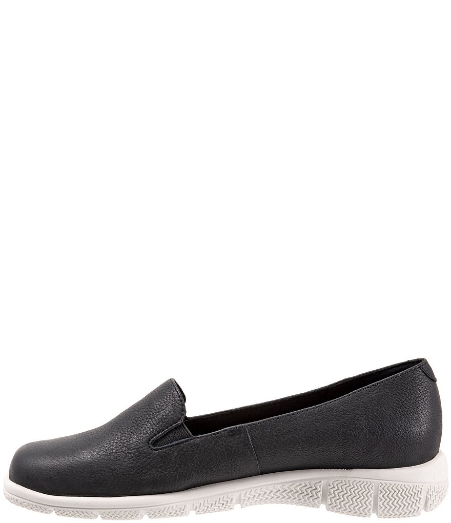 Trotters Universal Leather Slip-Ons