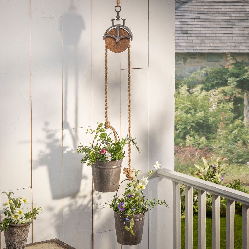 Self-Watering Hanging Basket - Gardener's Supply Company
