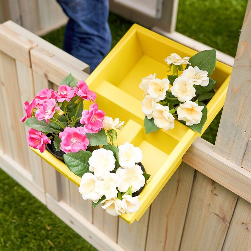 KidKraft Meadow Lane Market Playhouse