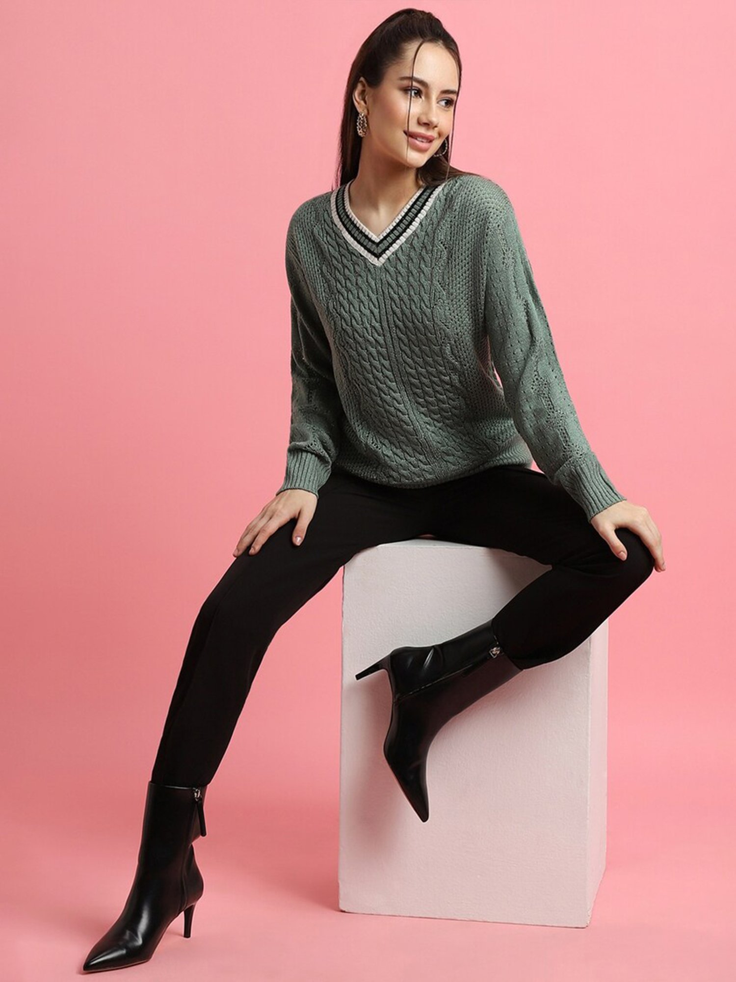 Forever 21 Sage Green Self Design Sweater