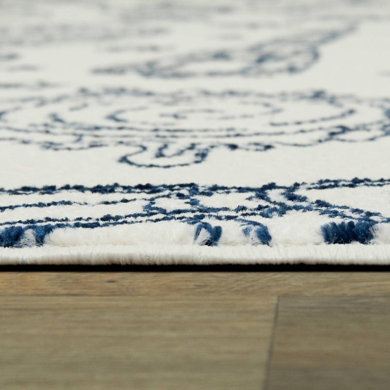 5'2"x7'2" Carmela Rug Blue/Ivory - SoHome