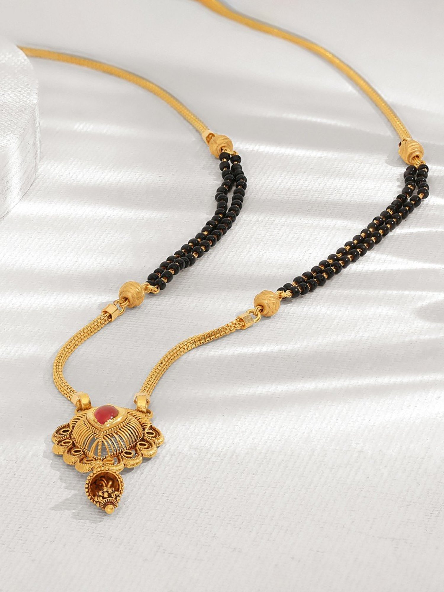 P.N.Gadgil Jewellers 22k Graceful Anchor Gold Mangalsutra