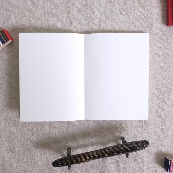 Life Margin Bound On Side Notebooks: 7 in. x 10 in. (Tan/Blue Cover, Lined Pages)