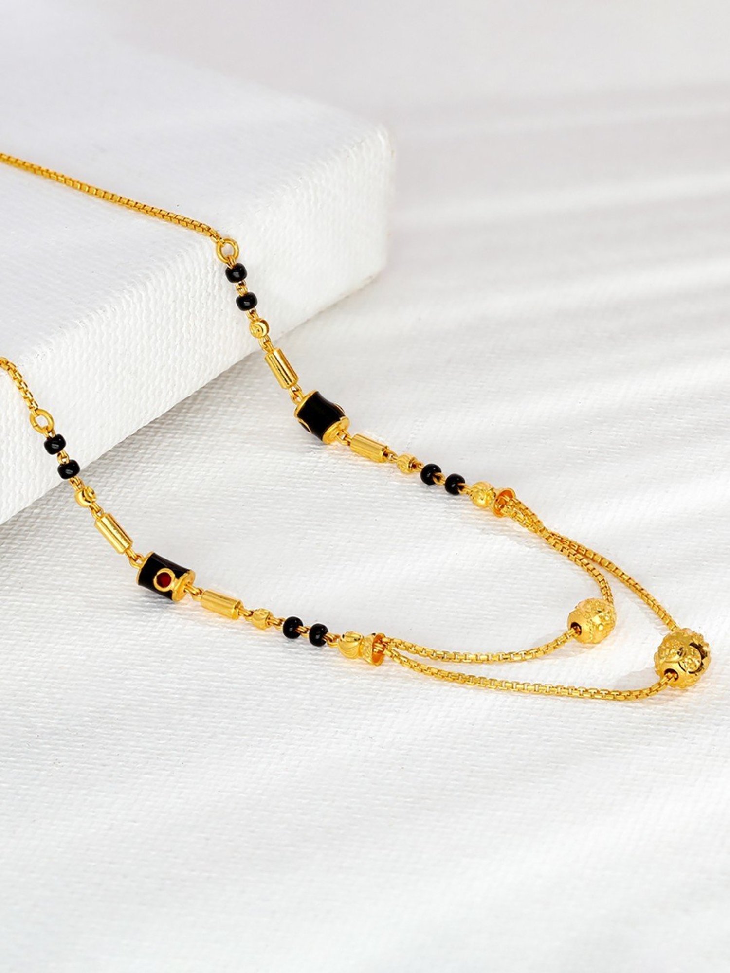 P.N.Gadgil Jewellers 22k Sacred Vows Mangalsutra