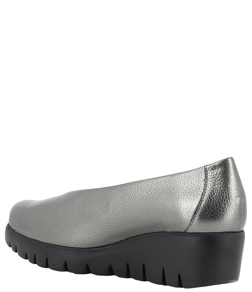 Wonders Mandy Leather Lightweight Wedge Pumps