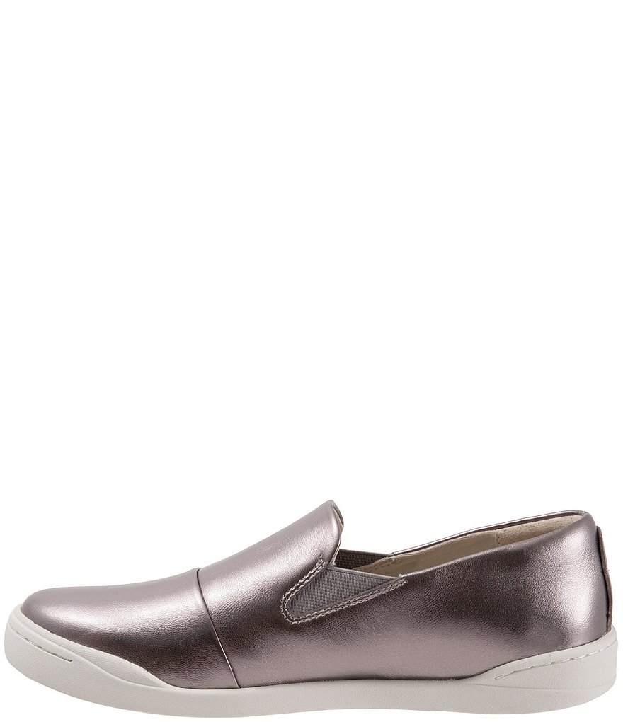 SoftWalk Alexandria Leather Slip-On Sneakers