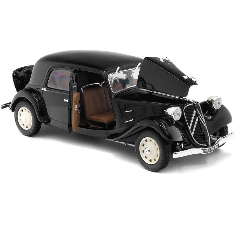 Citroen Traction 11CV Black 1/18 Diecast Model Car by Solido
