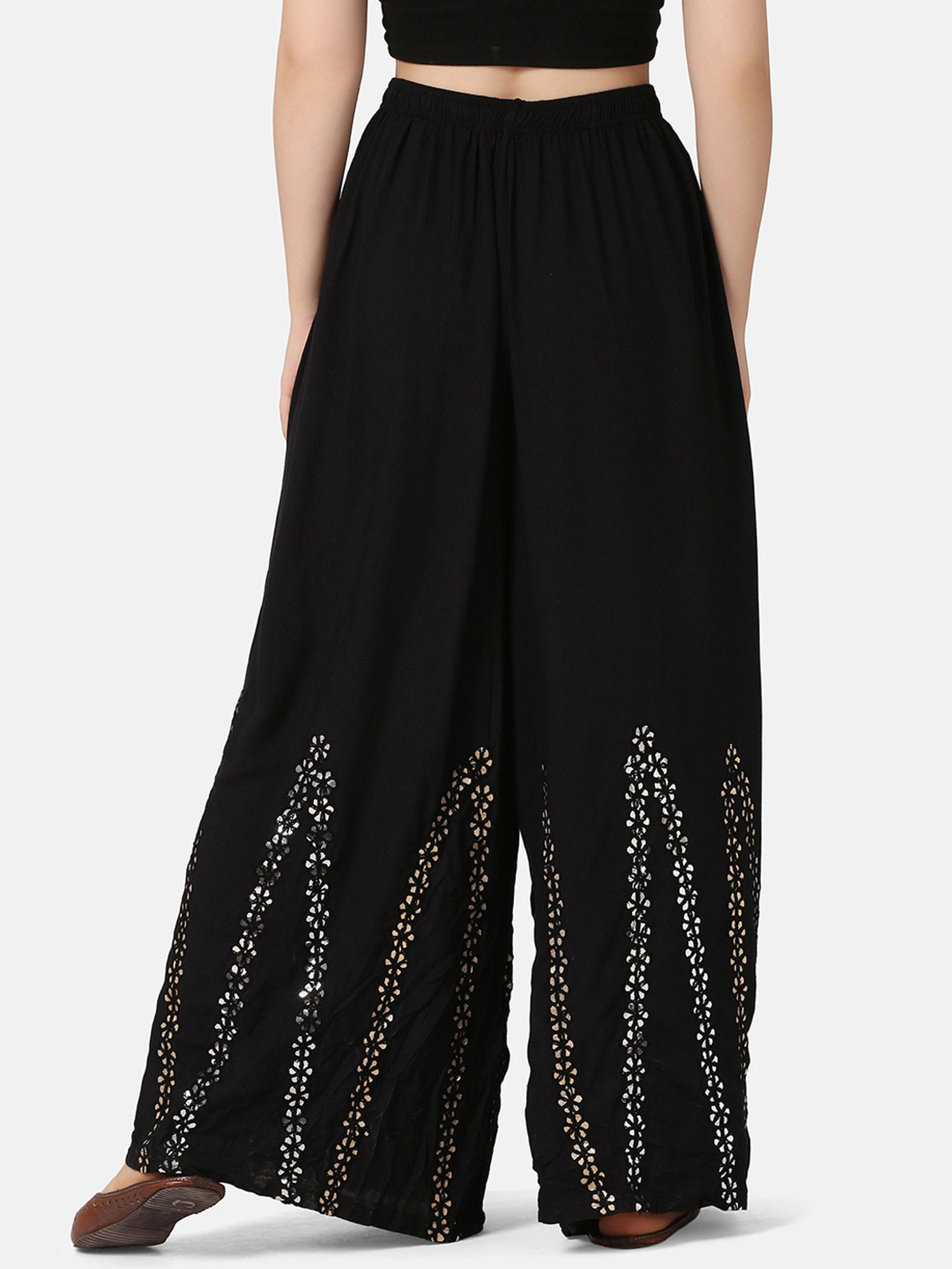 BUYNEWTREND Black Embroidered Palazzos