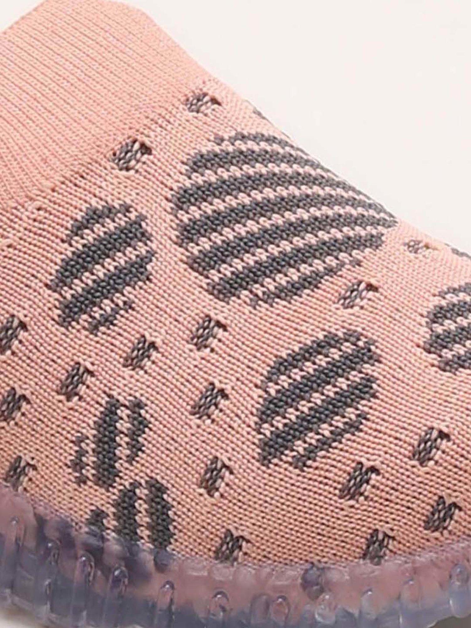 Priaansha Kids Peach & Black Casual Slip-Ons