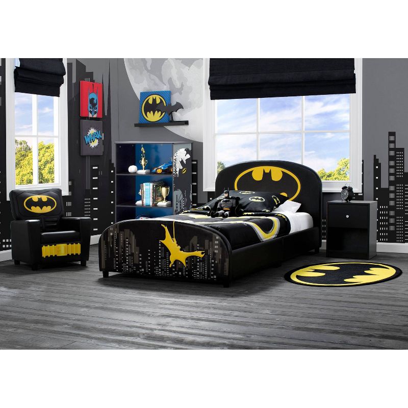 Twin Batman Upholstered Bed - Delta Children