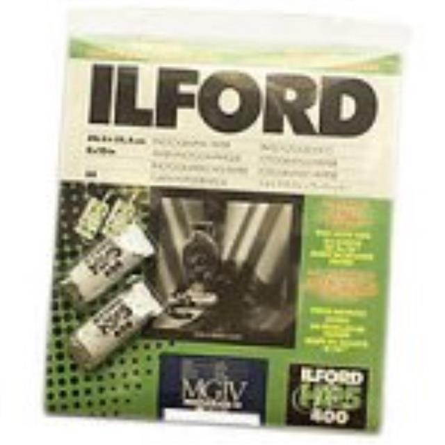Ilford 8 x 10" Multigrade IV Black & White RC Pearl Paper (25 Sheets) Value Pac