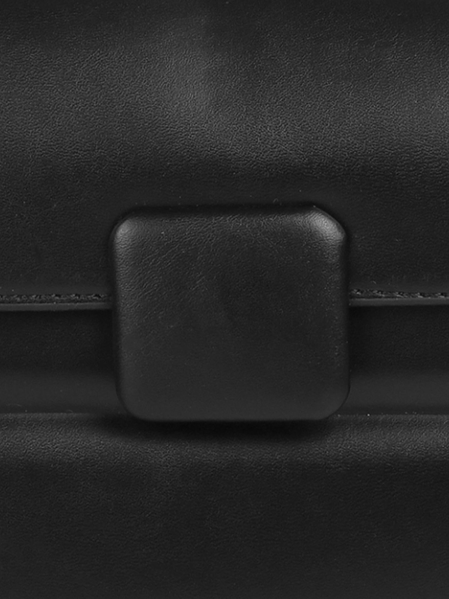 Kendall + Kylie Pink Medium Cross Body Bag