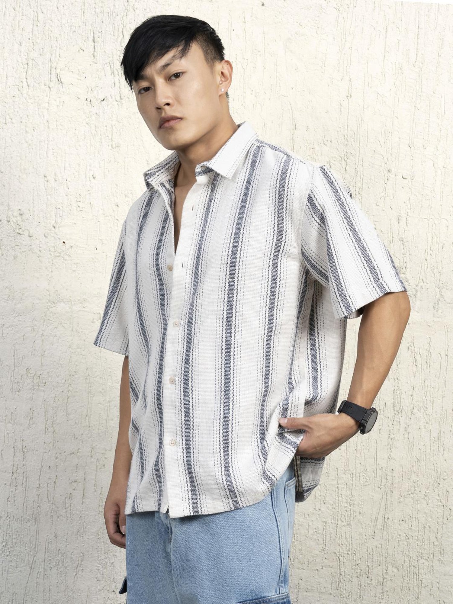 Hubberholme Men Cotton Short Sleeves Oversized Striped Shirt 10