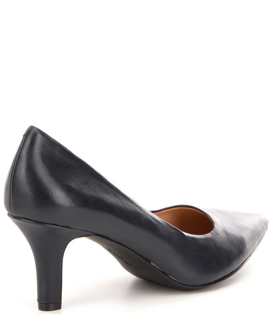 Trotters Noelle Leather Pumps