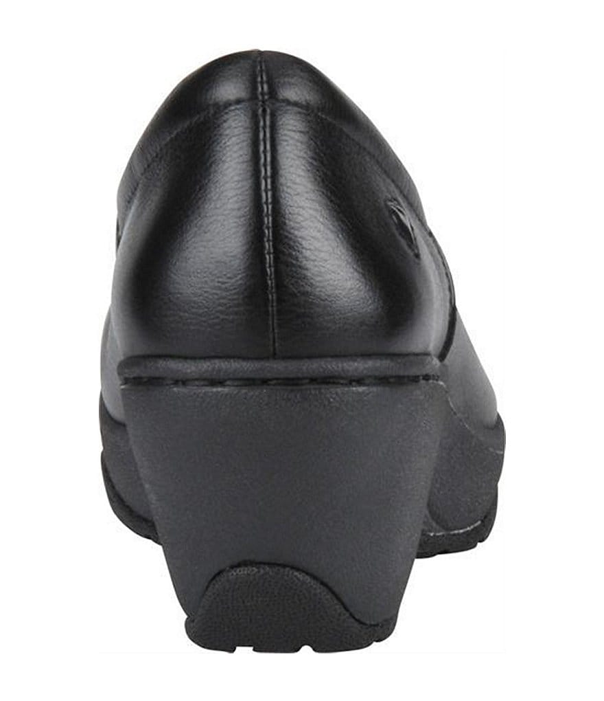 Nurse Mates Bryar Slip-On Clogs