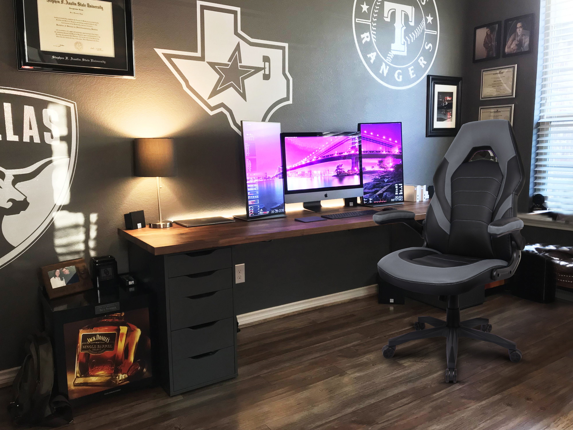 RIMIKING Bonded Leather Racing Ergonomic Gaming Chair Executive Computer Desk Office Chair with Height Adjustable 360&deg;Swivel Flip-up Arms Lumbar Support