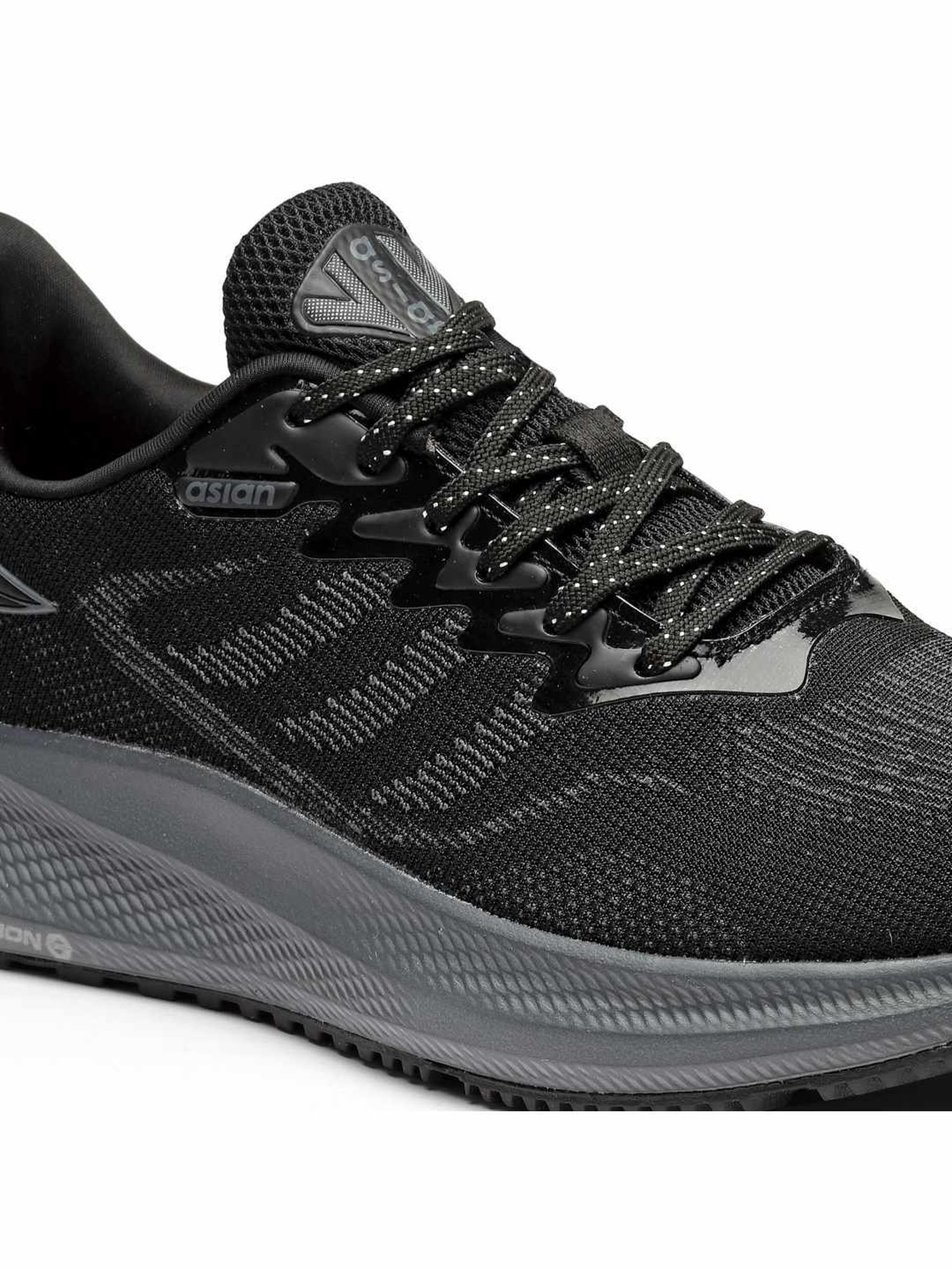 Asian Men's Black Running Shoes