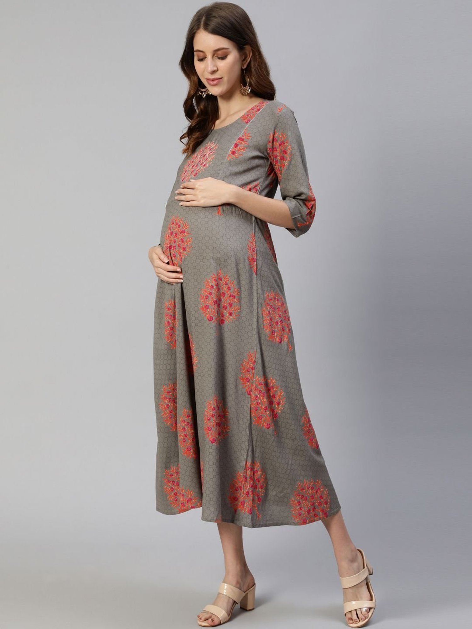 Anubhutee Grey & Red Print Maternity Dress