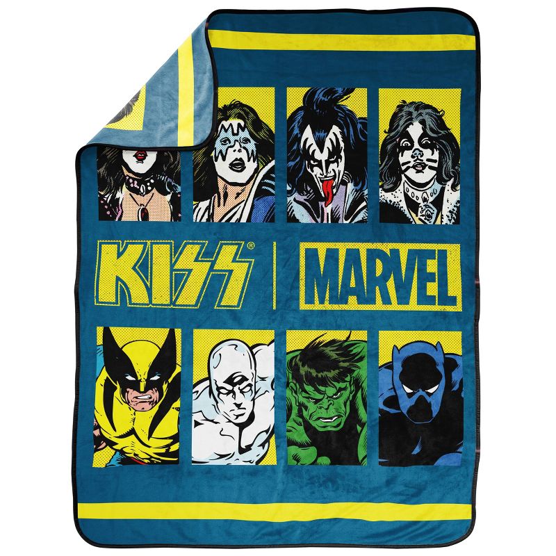 60"x90" Friends Door Sherpa Blanket