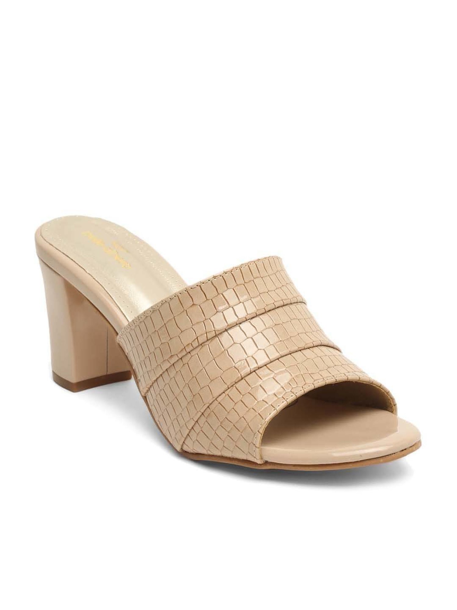 Pelle Albero Women's Beige Casual Sandals