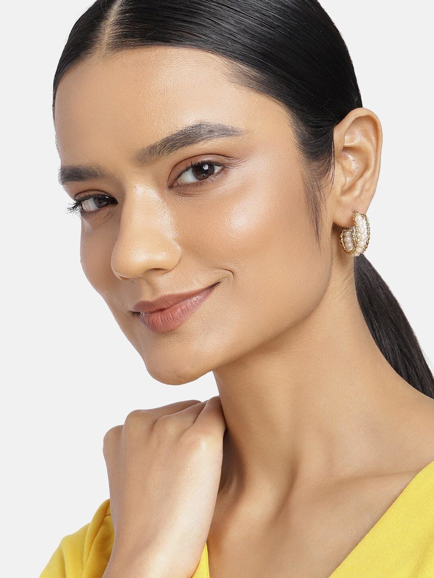 Estele Gold-Plated Hoop Earrings with White Pearls for Women