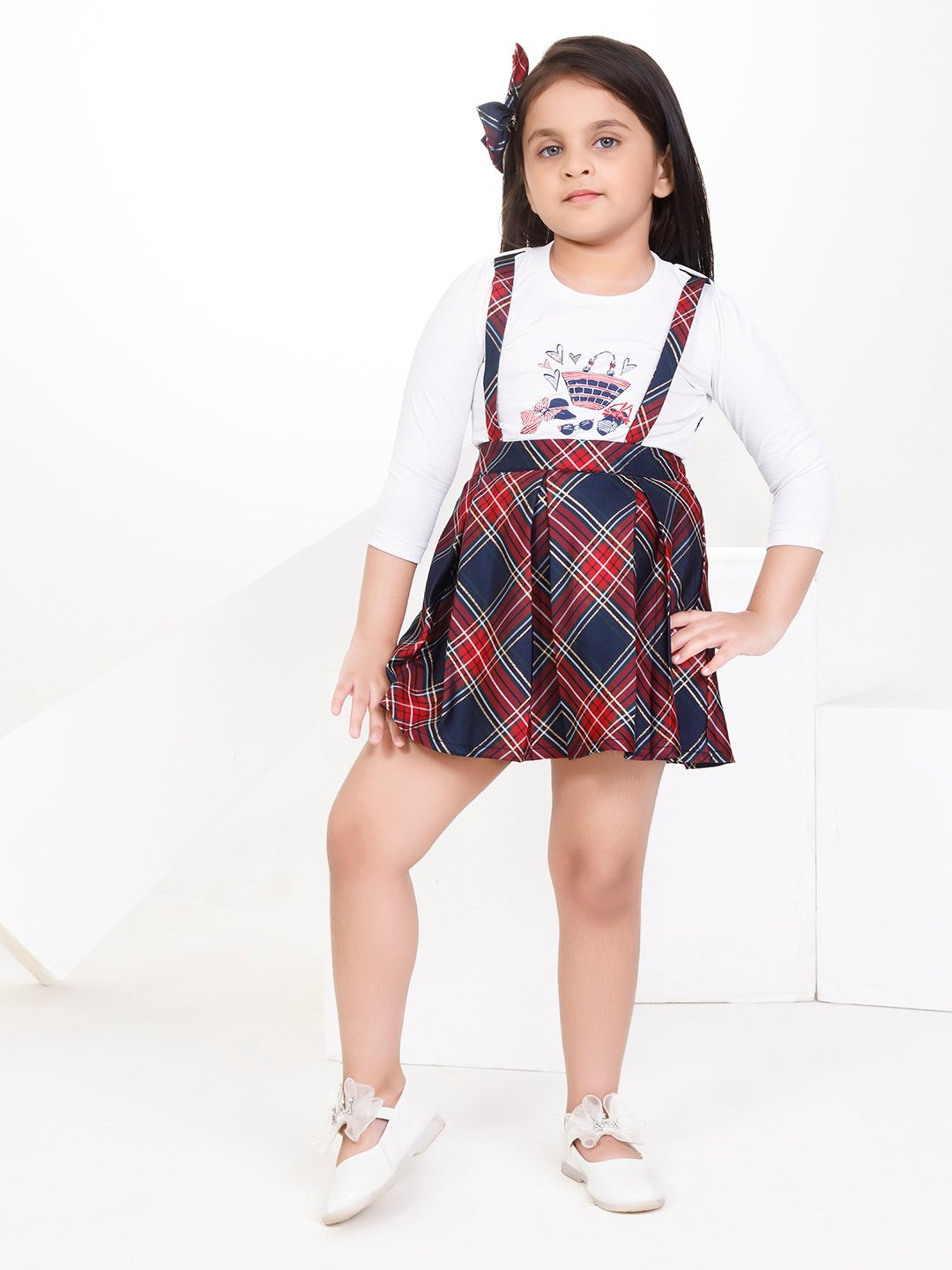 Peppermint Kids Multicolor Checks T-Shirt with Dungaree
