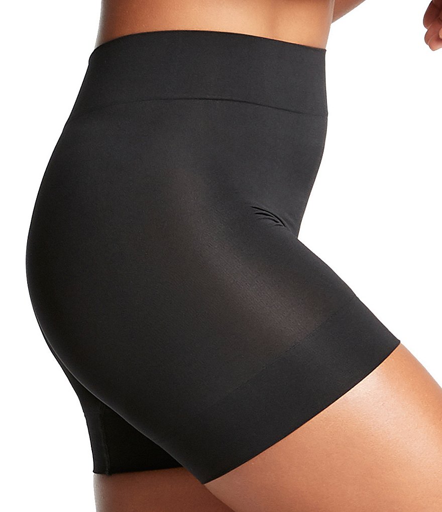 Yummie Bria Comfortably Curved Shaping Short