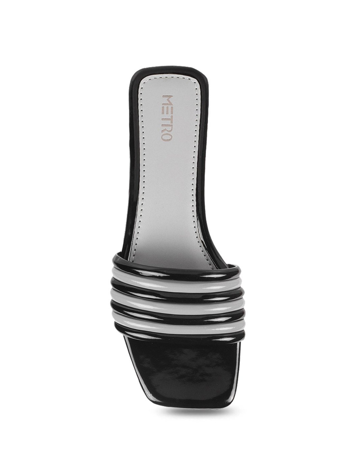 Metro Women's Black Casual Sandals