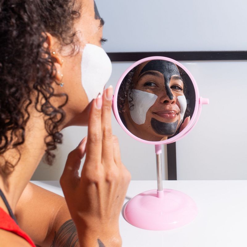 Yes To Tomatoes Yin & Yang Detoxifying & Hydrating Black/White Charcoal Double Masking Kit