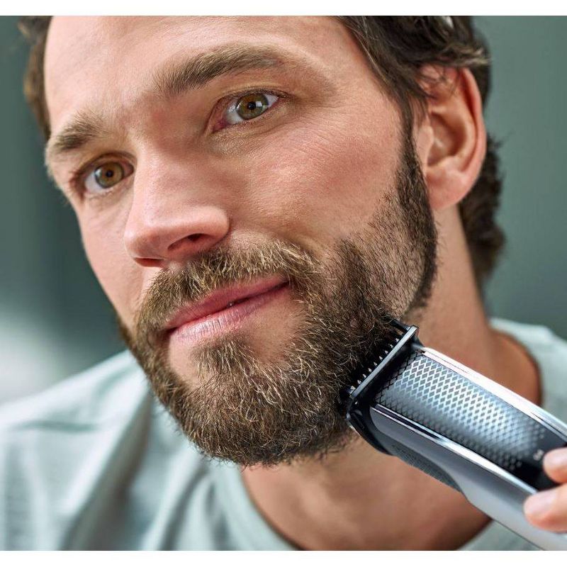 Philips Norelco Series 5500 Beard & Hair Men's Rechargeable Electric Trimmer - BT5511/49