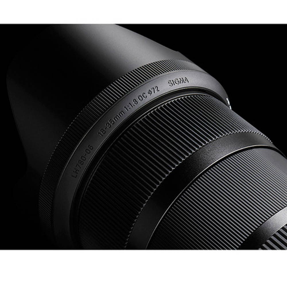 Sigma 18-35mm f/1.8 DC HSM Lens for Canon