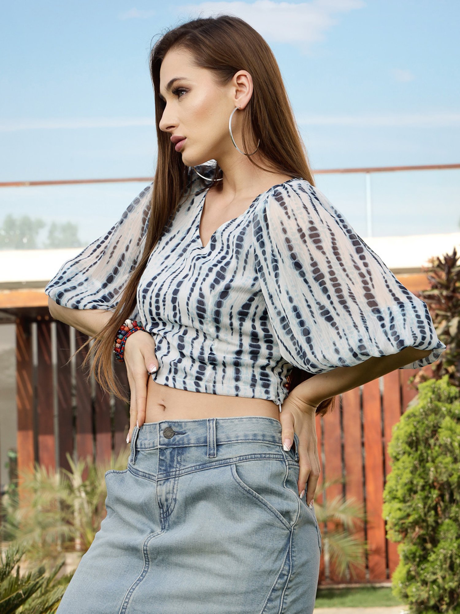 Sera Blue Printed V-Neck Top