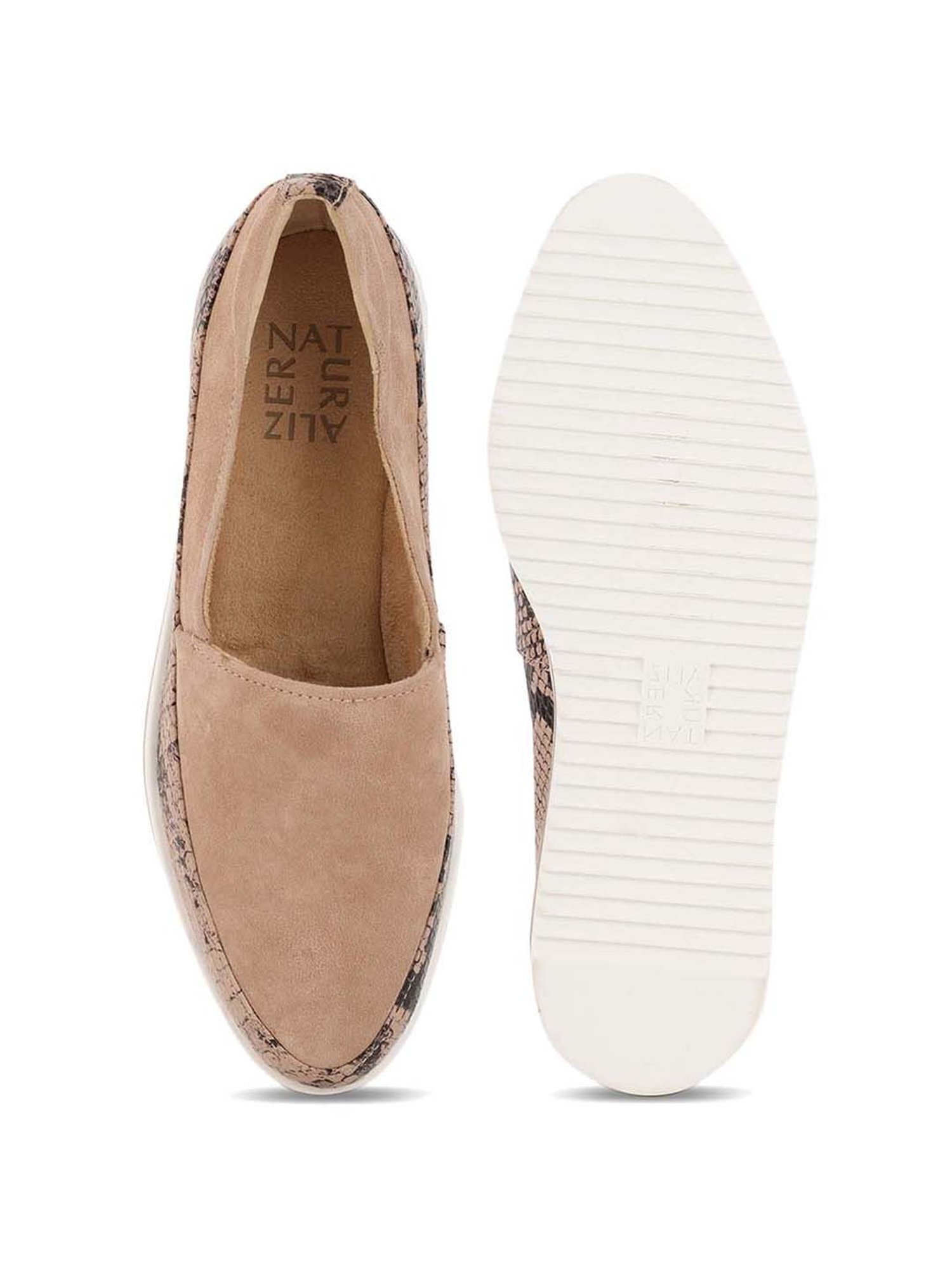 Naturalizer by Bata Women's Beige Moccasins