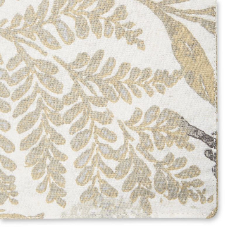 18" x 13" Cotton Hastings Table Runner - Town & Country Living