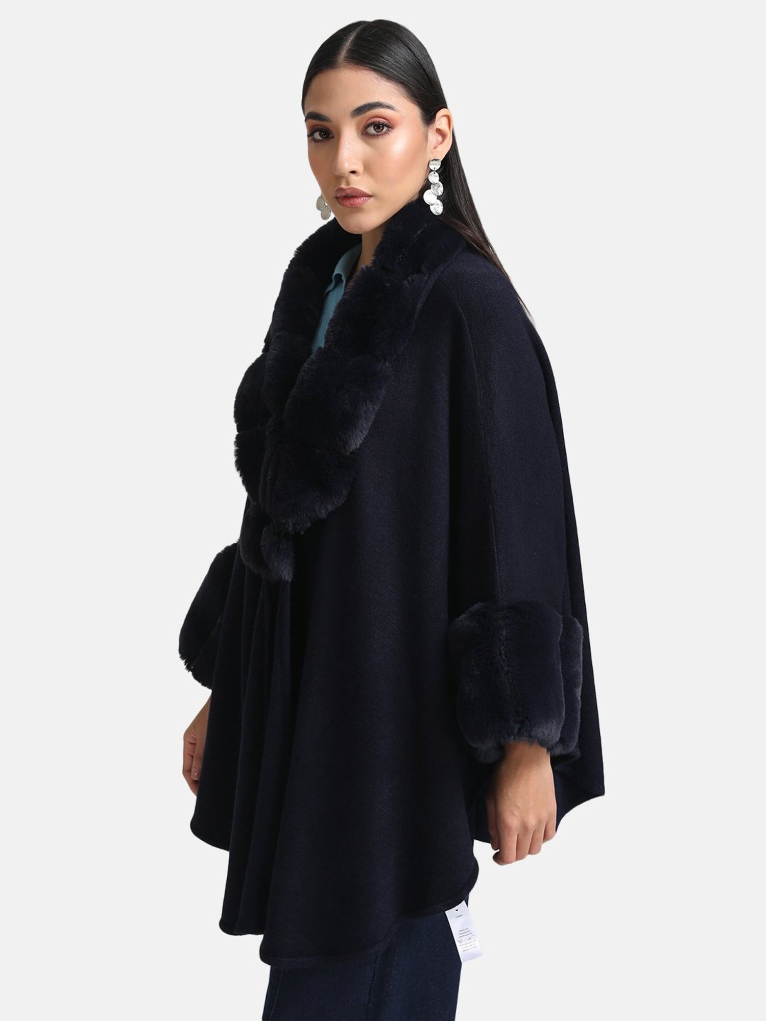 Kazo Cape With Textured Fur Detail